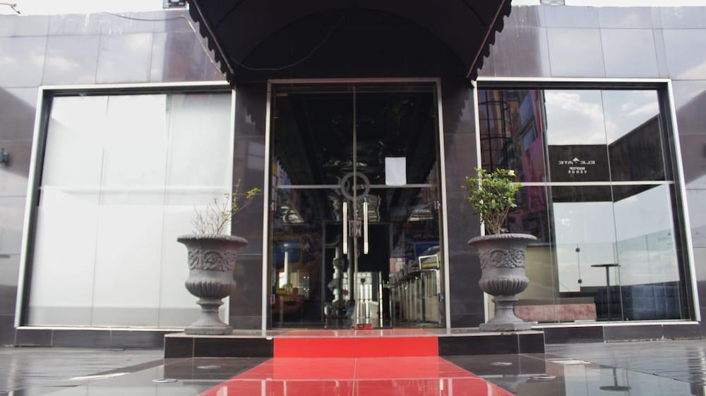 Reef Hotel Johannesbourg Extérieur photo
