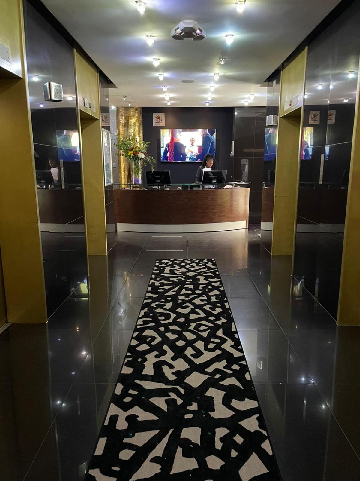 Reef Hotel Johannesbourg Extérieur photo